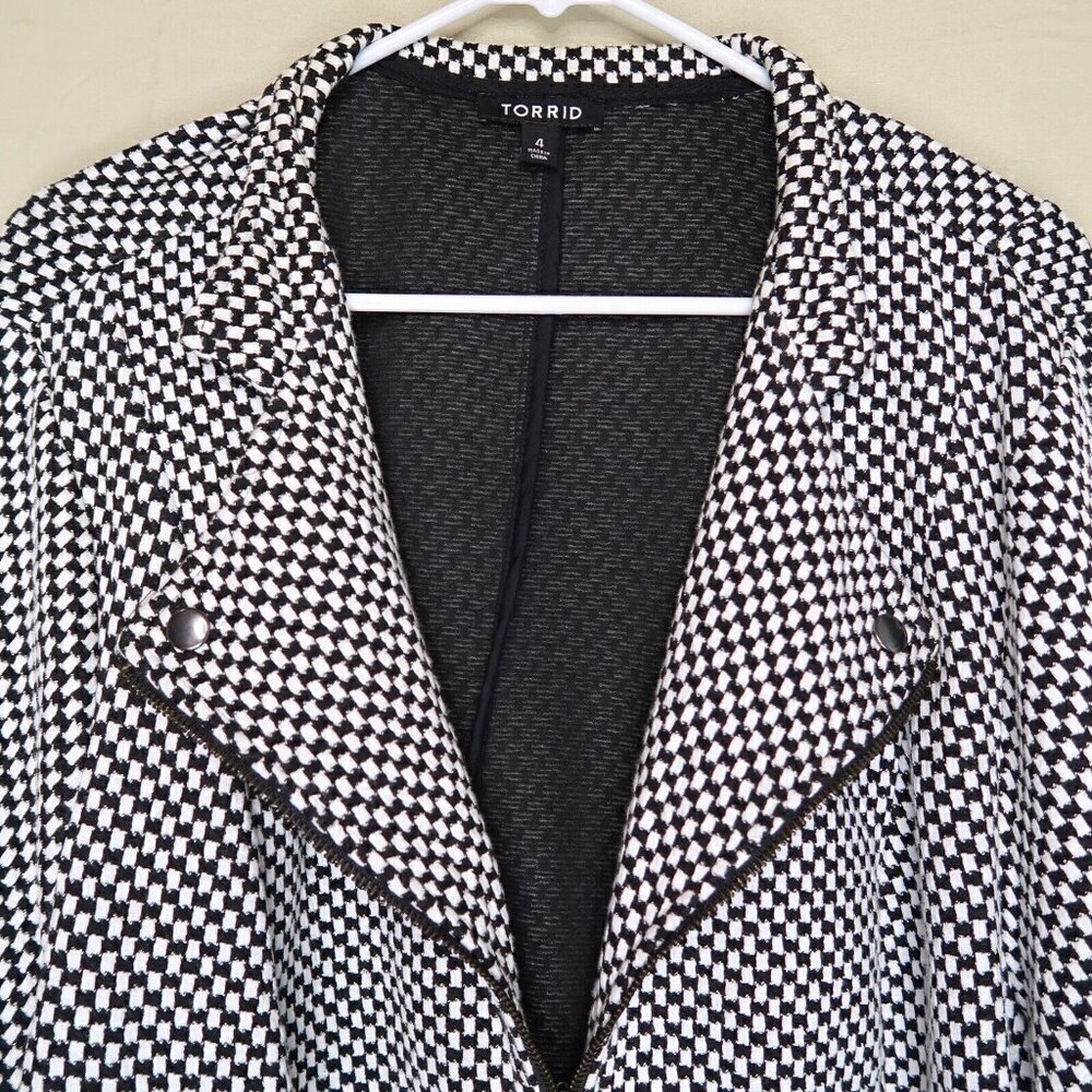 Torrid Zip Up Knit Jacket Black and White Checker 3/4 Ruched Sleeves Women's 4X - Picture 2 of 11